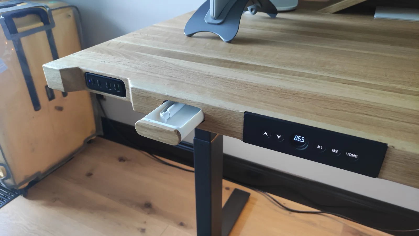 USB Type-C зарядный блок и пульт управления регулируемым подстольем